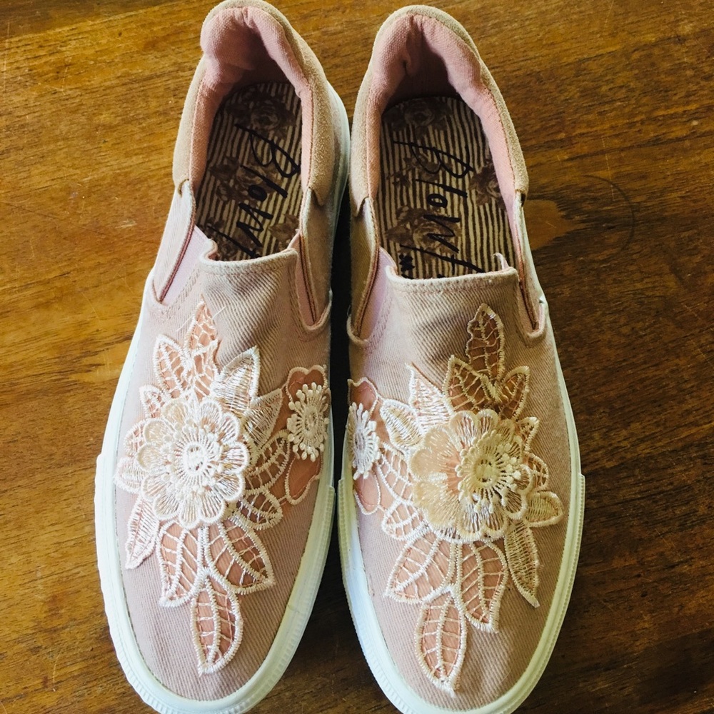 Blowfish slip-on shoes